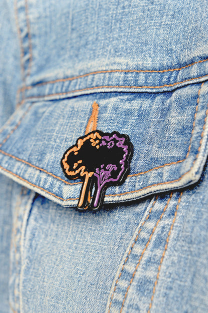 Paraiso Tree Pin
